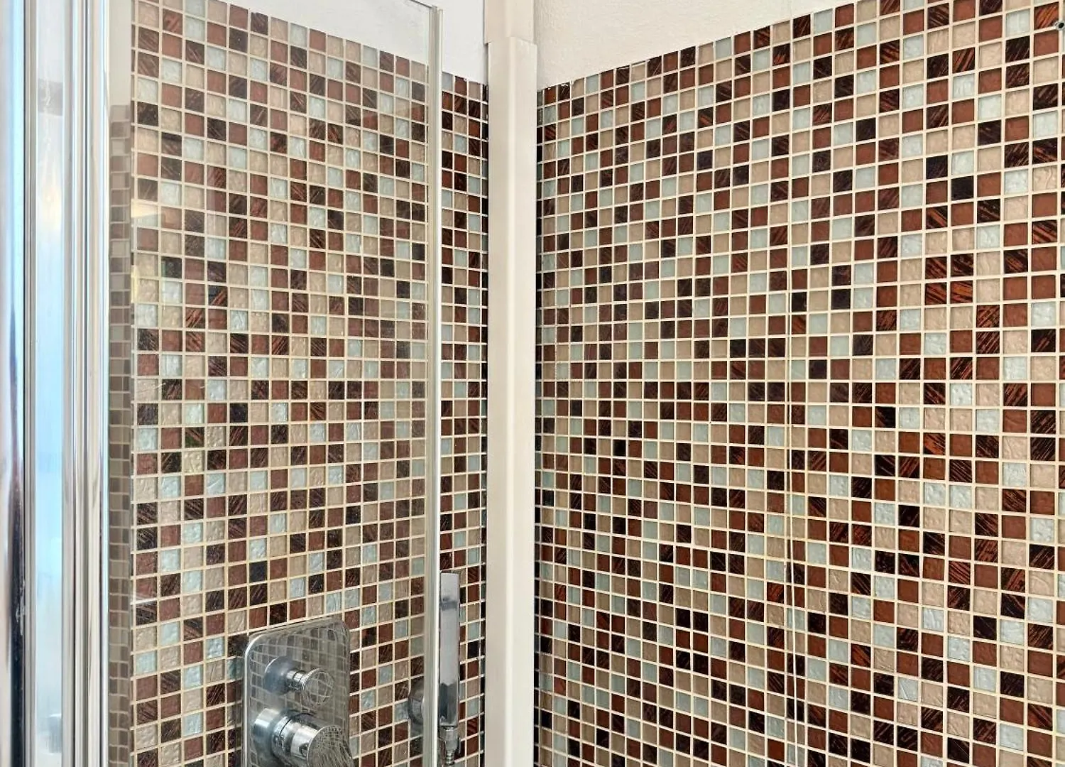 Lr Deluxe Apartments - Savoia 3 - Repubblica Milan 0*,